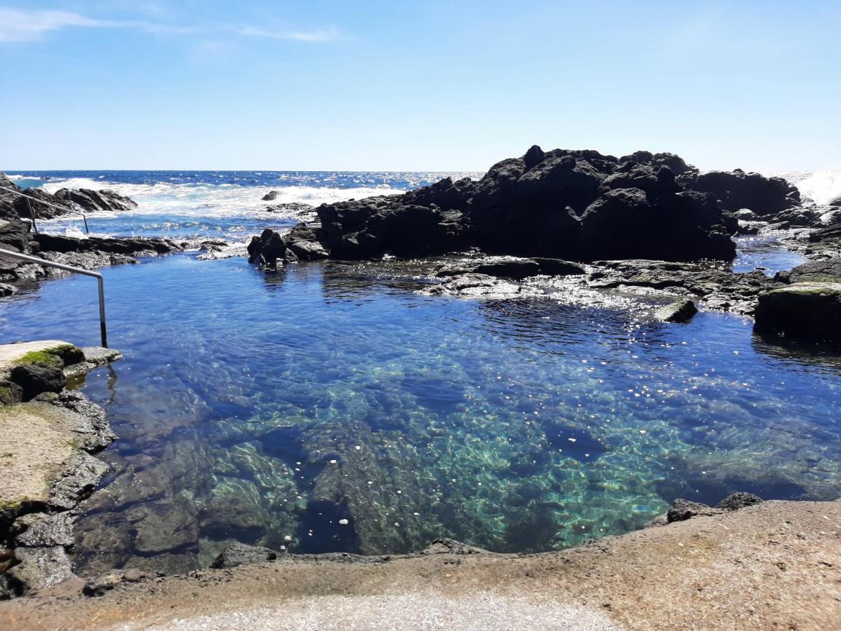 Vila Nikau - Garden By The Sea ลาโกอา ภายนอก รูปภาพ