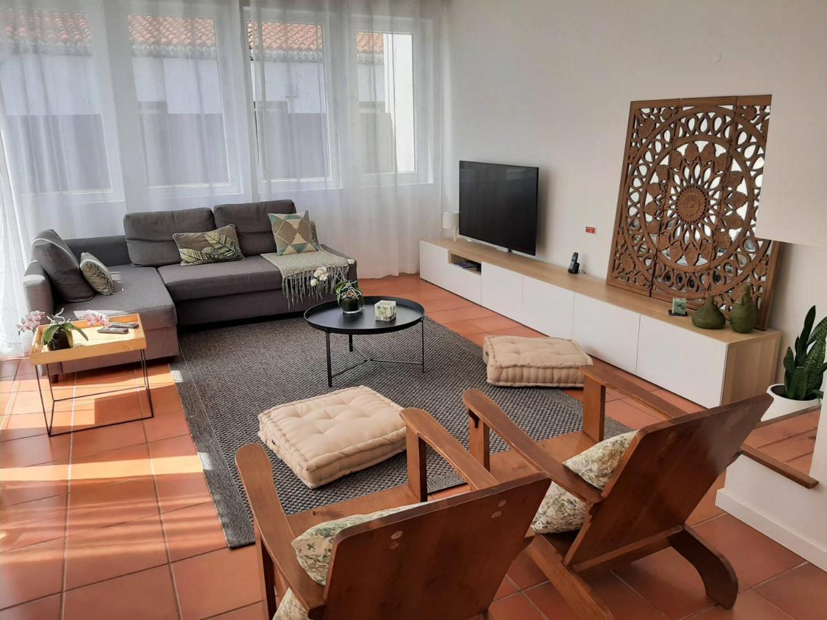Vila Nikau - Garden By The Sea ลาโกอา ภายนอก รูปภาพ
