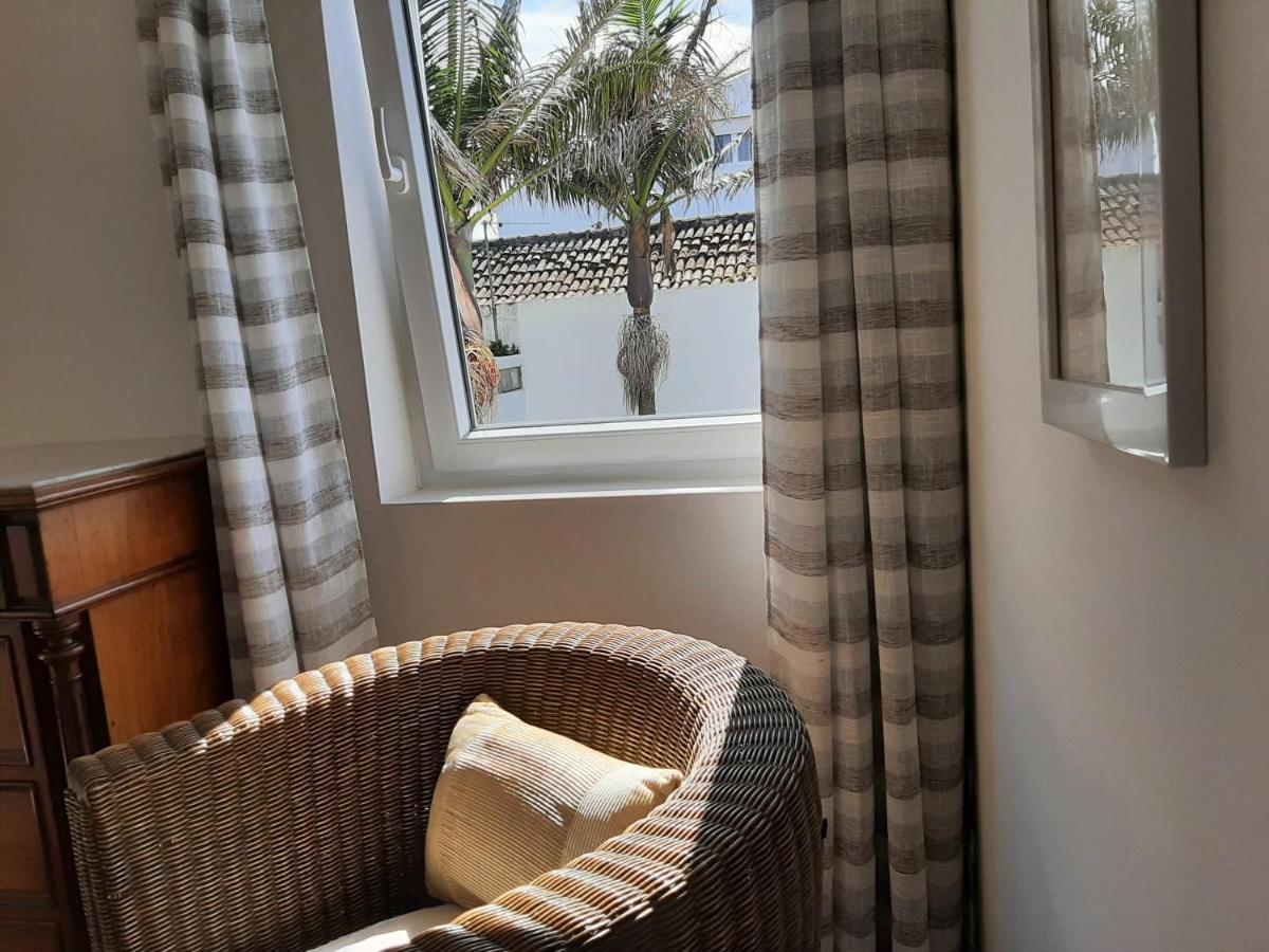 Vila Nikau - Garden By The Sea ลาโกอา ภายนอก รูปภาพ
